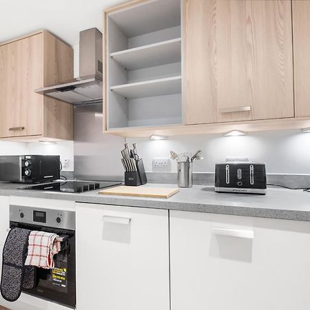 Ebra Stays - Choice Of 2 Or 3 Individual Beds - Luxury New Build Apartment ✪ City Centre, Digbeth ✓ Smart Tv'S & Large Corner Sofa - Birmingham Eksteriør bilde