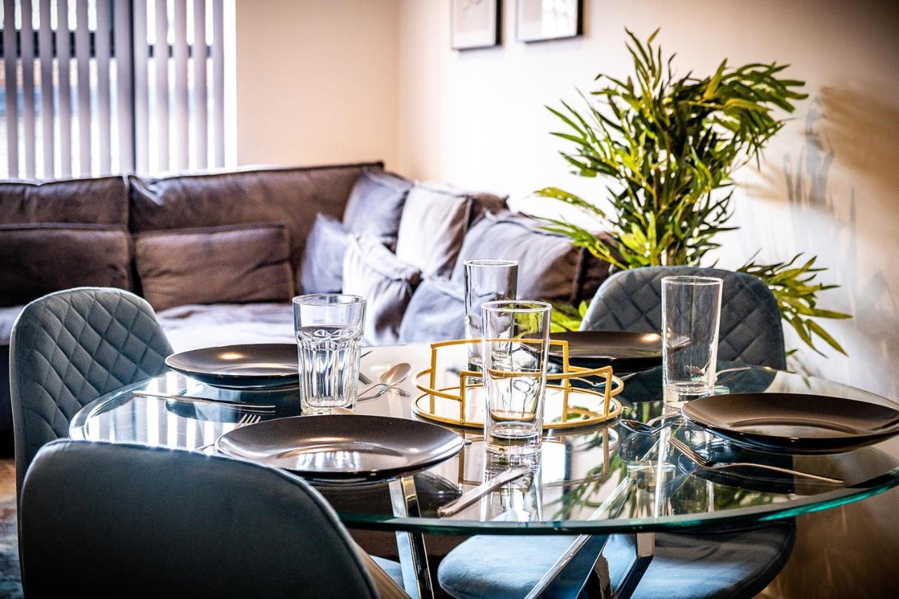 Ebra Stays - Choice Of 2 Or 3 Individual Beds - Luxury New Build Apartment ✪ City Centre, Digbeth ✓ Smart Tv'S & Large Corner Sofa - Birmingham Eksteriør bilde