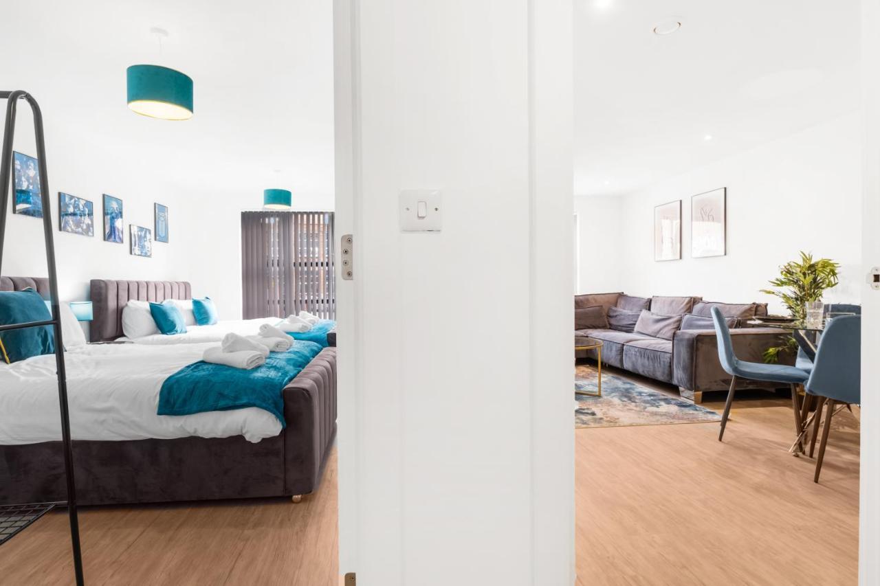 Ebra Stays - Choice Of 2 Or 3 Individual Beds - Luxury New Build Apartment ✪ City Centre, Digbeth ✓ Smart Tv'S & Large Corner Sofa - Birmingham Eksteriør bilde